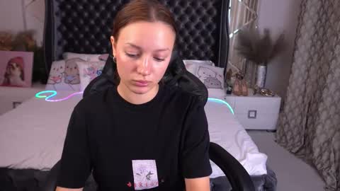 Maya online show from September 2025 01:36:02 PM