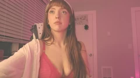 beautiful blair online show from April 2026 12:02:01 PM