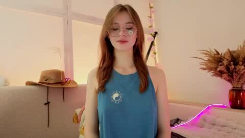 foxysecret_ online show from May 2026 06:16:01 PM