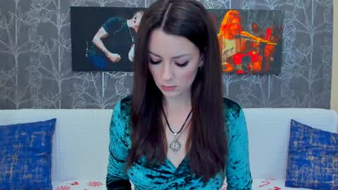 Foxy online show from January 2025 01:47:01 PM