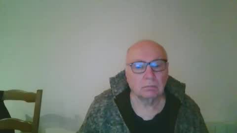 Snapshot of fra94 chatting on March 2026 01:40:02 AM fra94 online show from March 2026 01:40:02 AM