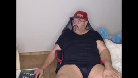 Snapshot of fraboys chatting on November 2025 07:20:01 AM Fraboys online show from November 2025 07:20:01 AM