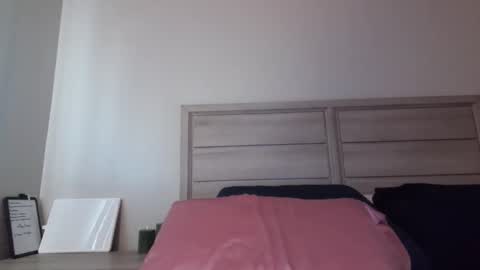 Snapshot of fragilemasochist chatting on January 2026 11:14:01 PM Angel online show from January 2026 11:14:01 PM