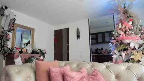 IM FRAIDER online show from December 2024 03:03:02 PM