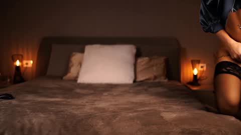 Franci online show from December 2024 03:33:02 PM