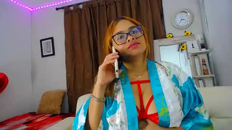 Snapshot of francheska_roa chatting on March 2025 07:03:02 PM franchesca online show from March 2025 07:03:02 PM