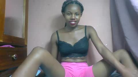 Snapshot of franciefrancie chatting on March 2025 02:34:02 PM francilla online show from March 2025 02:34:02 PM