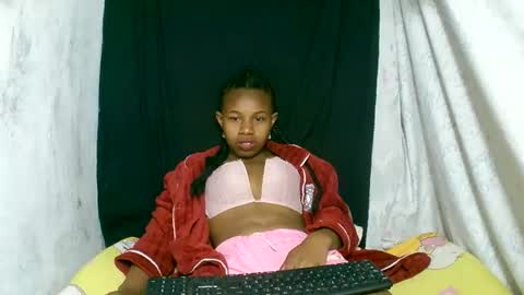 Snapshot of franciefrancie chatting on September 2025 10:33:02 PM francilla online show from September 2025 10:33:02 PM