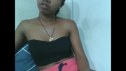 Snapshot of francinealdy chatting on October 2025 03:25:01 PM francinealdy online show from October 2025 03:25:01 PM