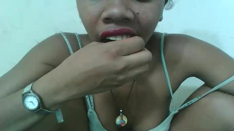 Snapshot of francinealdy chatting on December 2025 07:27:02 AM francinealdy online show from December 2025 07:27:02 AM