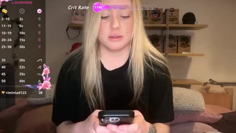 Francis Digby online show from October 2025 06:50:01 PM