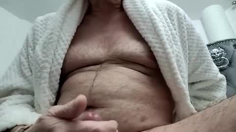 franciscomalin online show from January 2025 09:40:01 PM