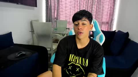 Snapshot of franco_rizzo01 chatting on February 2025 09:06:01 PM frank online show from February 2025 09:06:01 PM