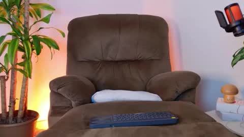 Francum online show from December 2025 05:10:02 PM