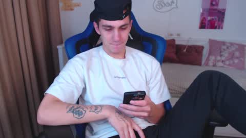 Frank online show from December 2024 03:27:02 AM