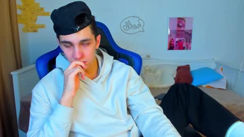 Frank online show from March 2025 06:32:01 AM