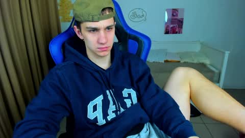 Frank online show from April 2026 04:12:02 AM