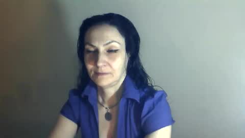 frankieteasing online show from April 2026 08:32:01 PM