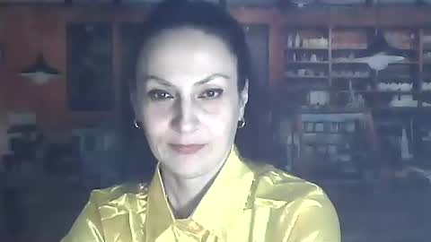 frankieteasing online show from April 2026 07:11:02 PM