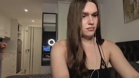 I am franzeva  online show from June 2026 01:01:01 PM
