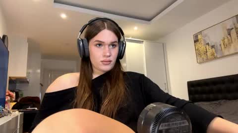 Eva Franz online show from May 2026 01:29:02 PM
