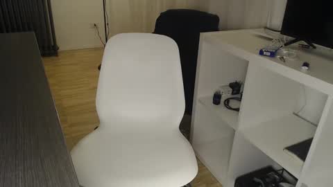 francescosal online show from November 2025 08:23:02 PM