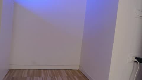 francescosal online show from January 2026 07:17:01 PM