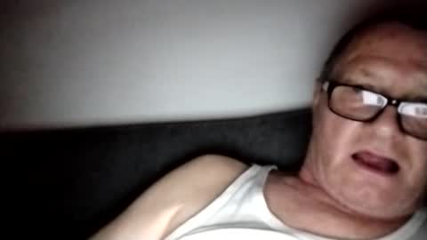 Wolfi online show from March 2025 07:18:01 PM