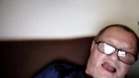 Wolfi online show from October 2025 01:56:01 PM