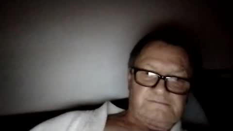 Wolfi online show from December 2025 05:29:01 PM