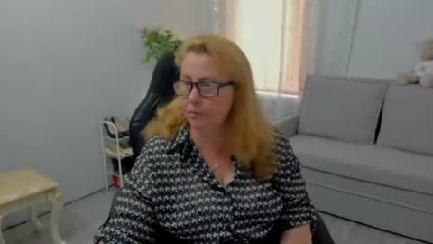 FrauMartha online show from July 2026 01:25:01 PM