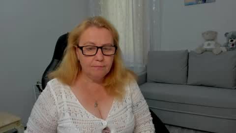 FrauMartha online show from July 2026 12:34:01 PM