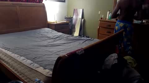 freakeazy online show from March 2026 08:33:01 PM