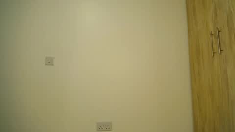 Snapshot of freaky_ass chatting on May 2026 12:05:01 AM Berry online show from May 2026 12:05:01 AM