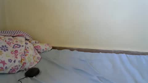 Snapshot of freaky_dolly chatting on March 2025 04:47:02 AM freaky_dolly online show from March 2025 04:47:02 AM