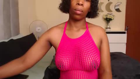 Snapshot of freaky_mikie chatting on February 2026 09:41:01 AM freaky_mikie online show from February 2026 09:41:01 AM