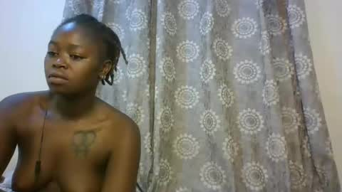 Freakies online show from November 2025 05:57:01 PM