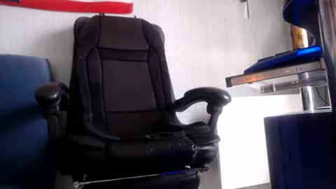 yo online show from January 2026 09:01:02 AM