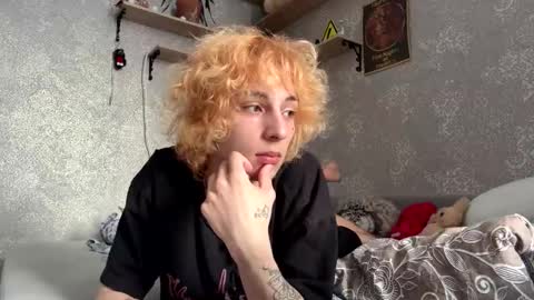 Snapshot of fred_bucks chatting on February 2026 08:12:02 AM fred bucks online show from February 2026 08:12:02 AM