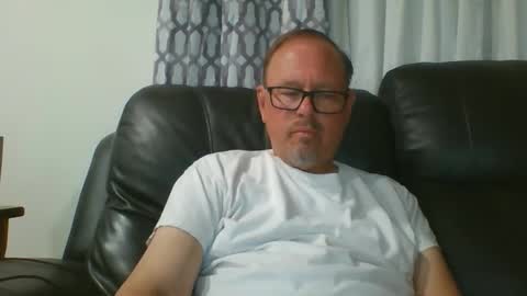 Just  Fred online show from April 2026 05:34:02 AM