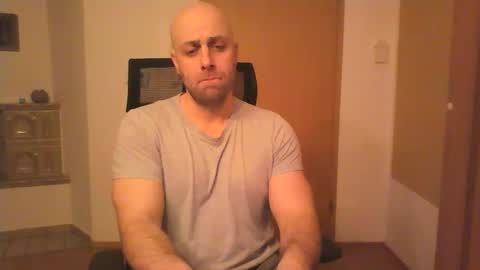 freddow online show from March 2025 09:15:01 PM