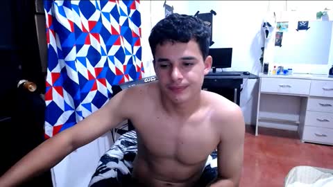 Snapshot of freddy_romans2 chatting on March 2026 04:18:01 AM freddy romans online show from March 2026 04:18:01 AM
