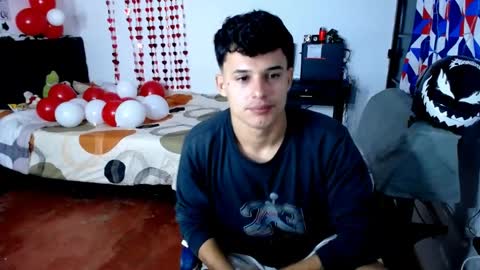 Snapshot of freddy_romans2 chatting on April 2026 11:37:02 AM freddy romans online show from April 2026 11:37:02 AM