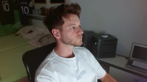 Snapshot of freddy_star chatting on May 2026 12:23:01 PM Frederick Perin online show from May 2026 12:23:01 PM