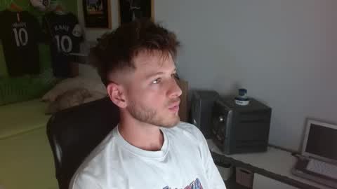 Snapshot of freddy_star chatting on May 2026 08:58:01 PM Frederick Perin online show from May 2026 08:58:01 PM