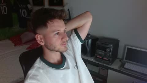 Snapshot of freddy_star chatting on June 2026 02:19:02 PM Frederick Perin online show from June 2026 02:19:02 PM