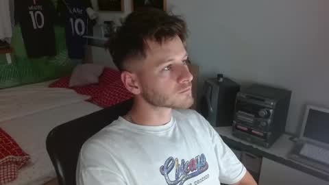 Snapshot of freddy_star chatting on June 2026 09:10:01 PM Frederick Perin online show from June 2026 09:10:01 PM