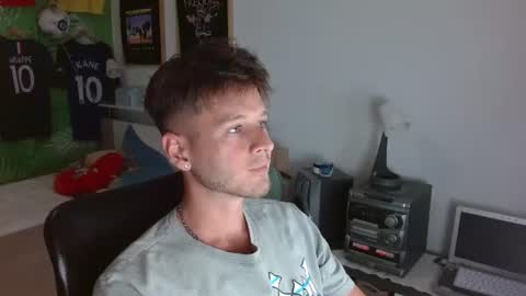 Snapshot of freddy_star chatting on July 2026 01:25:02 PM Frederick Perin online show from July 2026 01:25:02 PM