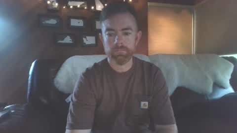 Freddy online show from September 2025 01:40:02 AM