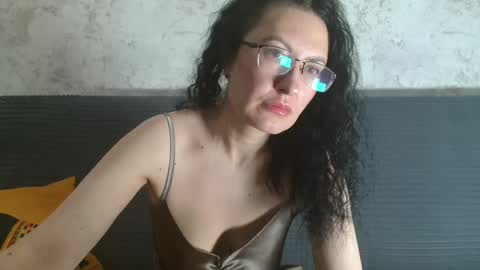 Snapshot of frederica_ chatting on May 2026 08:22:02 AM frederica_ online show from May 2026 08:22:02 AM